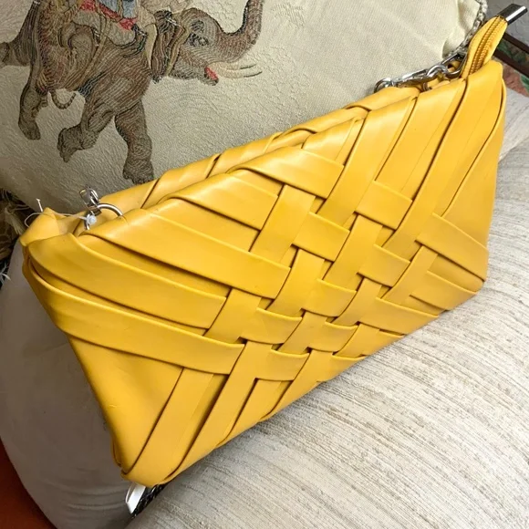 Stunning CLUTCH / SHOULDER BAGS ❤️NWT  TWO HANDBAGS BLACK & MUSTARD CHAIN STRAP - Picture 7 of 15